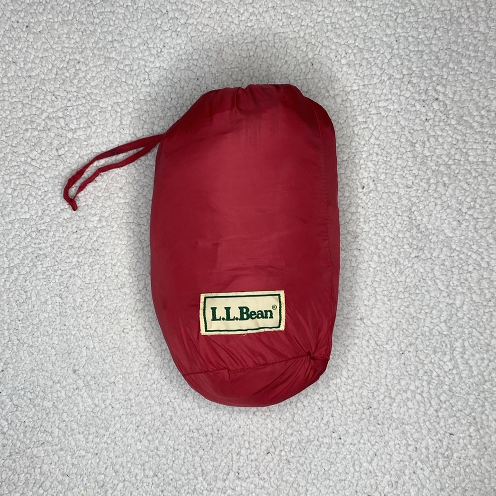 Vintage L.L. Bean Packable Goose Down Puffer Vest: Size Small - Picture 7 of 9